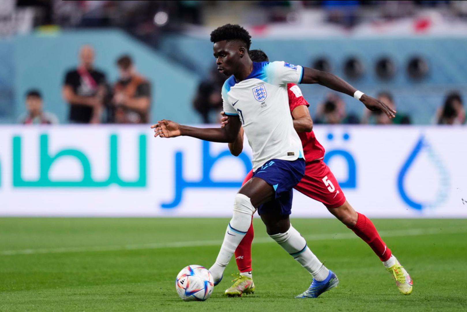 英格兰横扫拉美联合决赛再现百年比的简单介绍