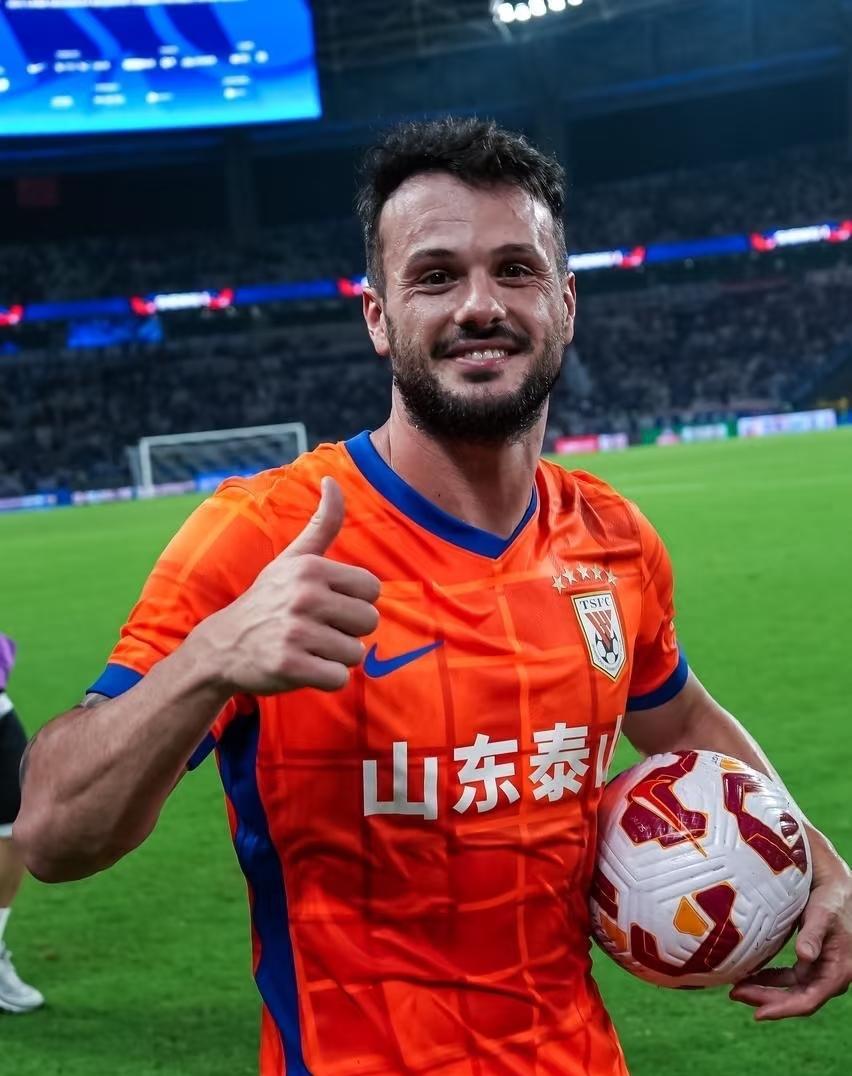 包含克雷斯费尔德排名不变，继续稳居积分榜中段的词条