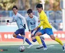 包含校园足球联赛冠军诞生，赛场火爆气氛感人的词条